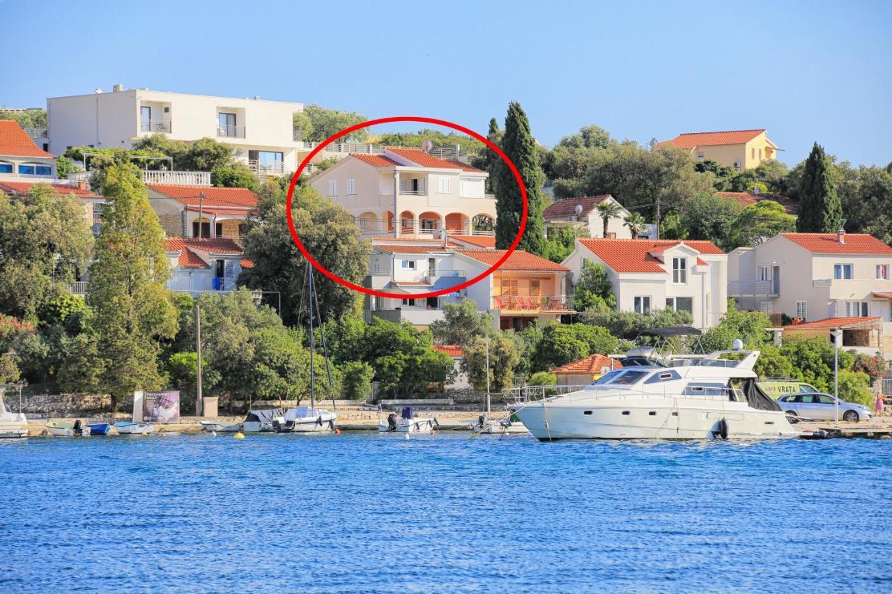 Apartments By The Sea Seget Vranjica, Trogir - 13771 Exteriér fotografie