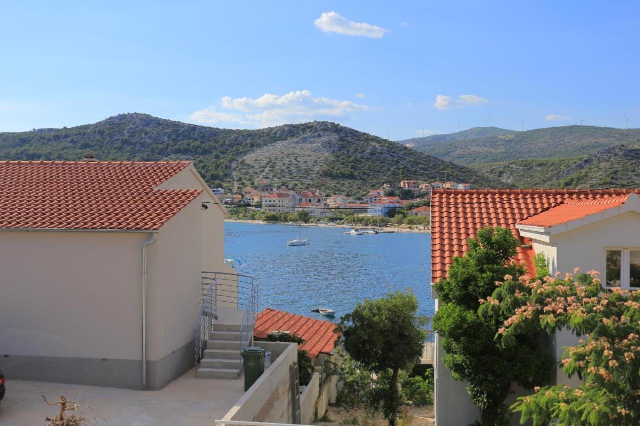 Apartments By The Sea Seget Vranjica, Trogir - 13771 Exteriér fotografie