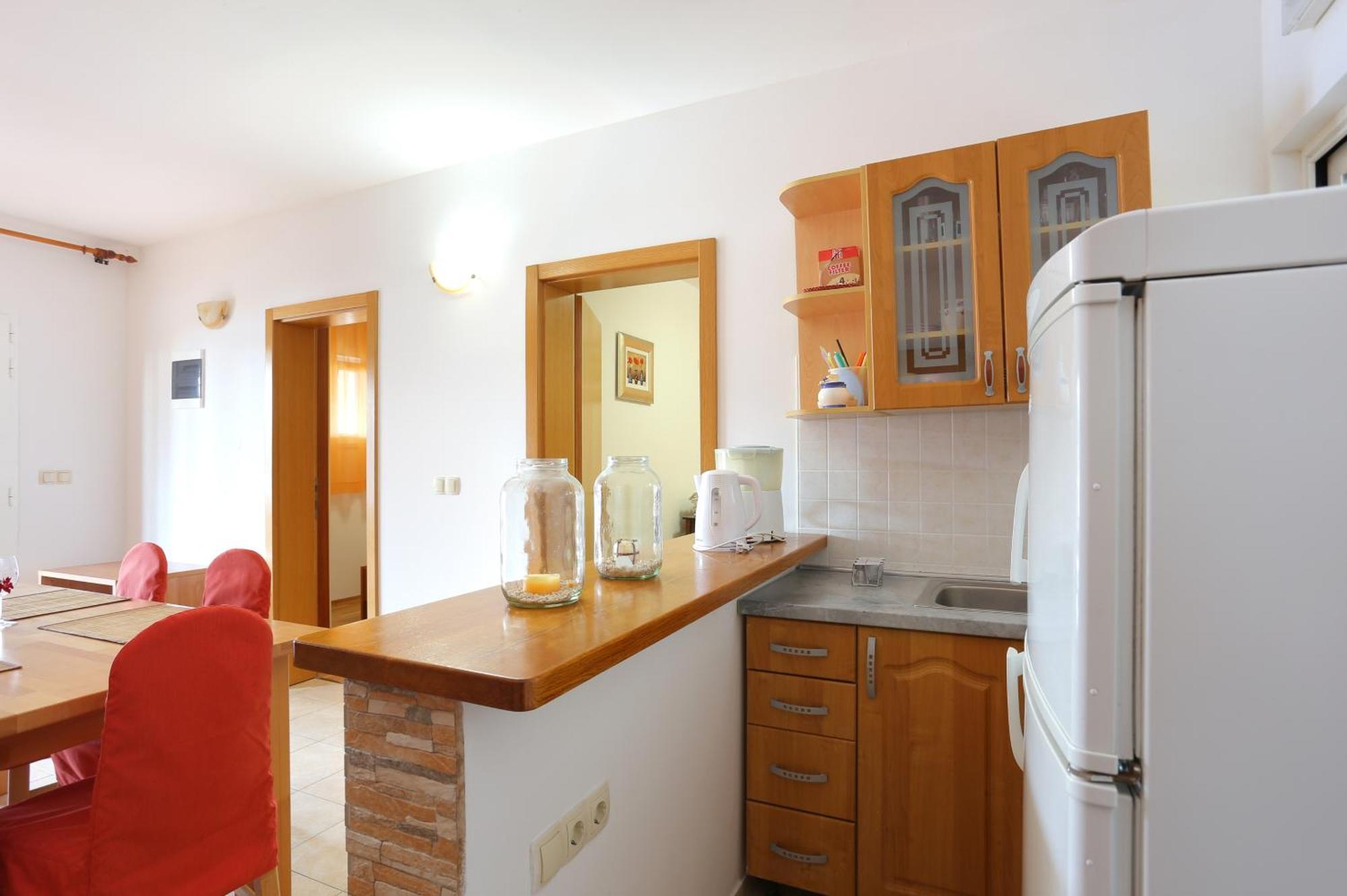 Apartments By The Sea Seget Vranjica, Trogir - 13771 Pokoj fotografie